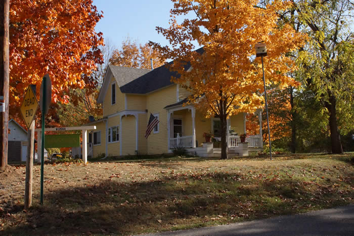 TansyHus Front in Fall Colors